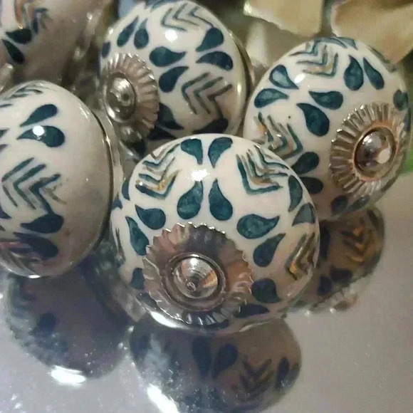 P7 Ceramic knobs forrest green - Picture 3 of 4